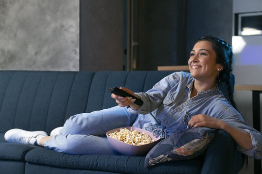 MOVIE RECOMMENDATIONS (& SNACKS TO GO WITH THEM) - Go Nuts !! Munch Right